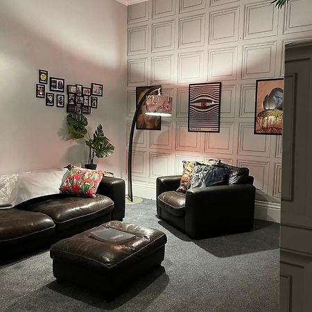 Large Mach Apartment At Pen Y Coed Hall Dolgellau Luaran gambar