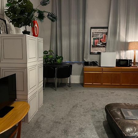 Large Mach Apartment At Pen Y Coed Hall Dolgellau Luaran gambar